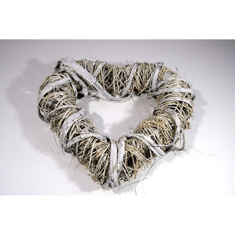 fak&eacute;reg &eacute;s szőlővessző sz&iacute;v sz&uuml;rke 50x50x11cm