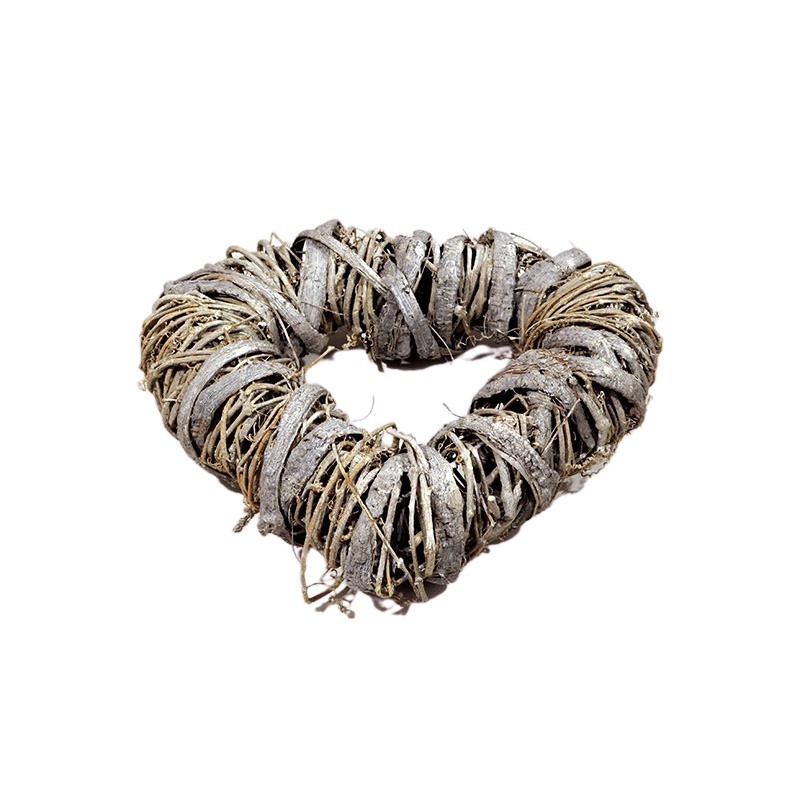 fak&eacute;reg &eacute;s szőlővessző sz&iacute;v sz&uuml;rke 30x30x8cm