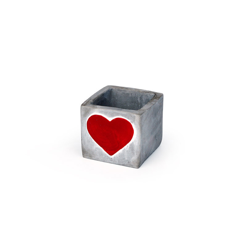 szögletes cement kaspó szív mintával szürke-piros 7,5x7,5x6,5cm