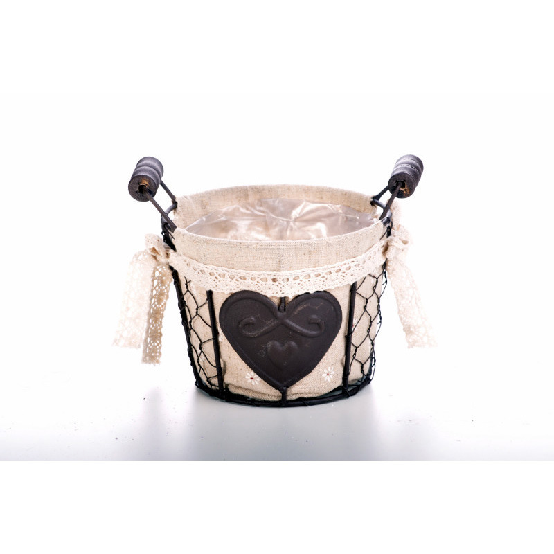 dróthálós kaspó szív mintával textil béléssel két fa füllel barna/drap 17x13/17cm