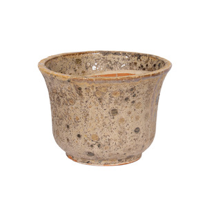 Abbey Bell ker&aacute;mia n&ouml;v&eacute;nytart&oacute; savmaratott homoksz&iacute;n 42,5x30cm